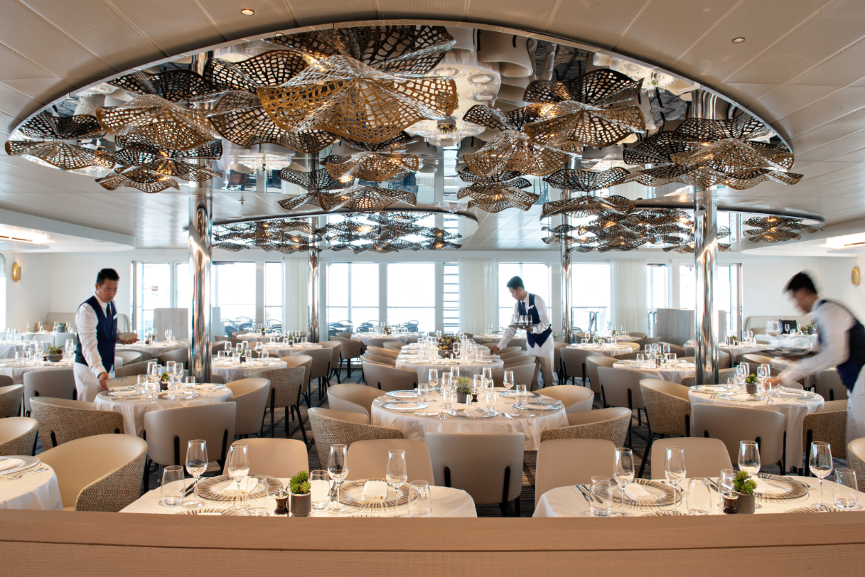 PONANT Gastronomic Restaurant.png